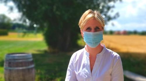 Paniekerig of in ademnood door mondmasker? Zo vermijd je volgens ademcoach angstaanvallen