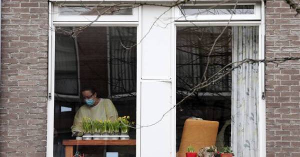 Microbioloog Alex Friedrich van het UMCG: 'Versoepel coronamaatregelen juist niet in noorden' - Tuba