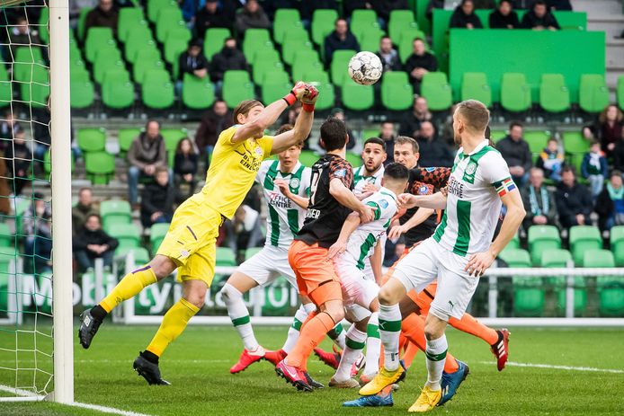 Unnerstall En Dumfries Slepen Psv Langs Fc Groningen Nederlands Voetbal Ad Nl