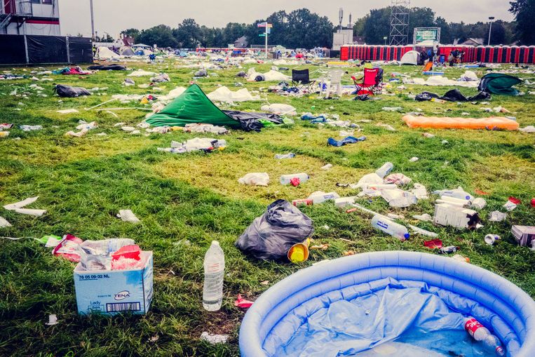 Zo smerig ligt camping van Pukkelpop er na drie dagen bij ...