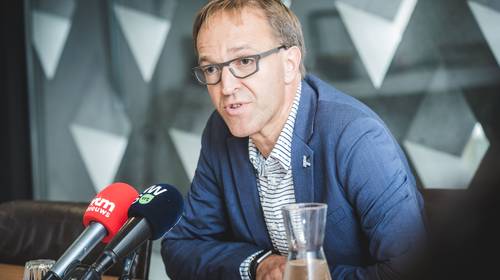 Hebben Wouter Beke (CD&V) en zijn kabinet een criticaster monddood willen maken?