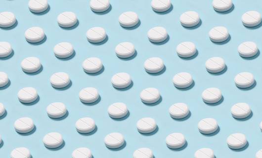Onderzoek: Dit is de beste manier om een pil te slikken