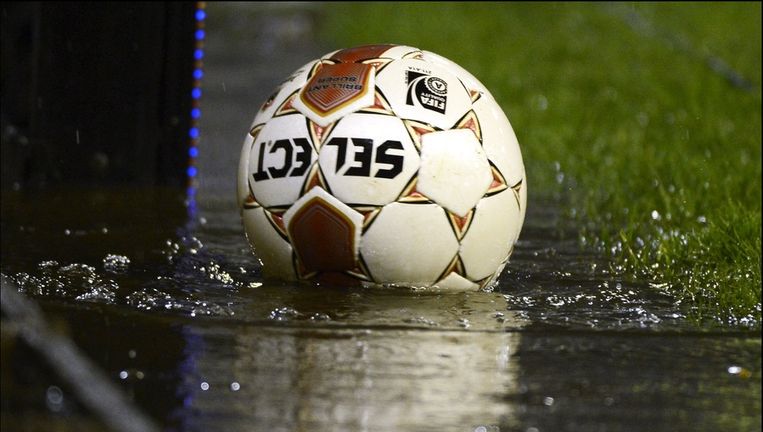 Opnieuw veel afgelastingen dit voetbalweekend | Jupiler ...