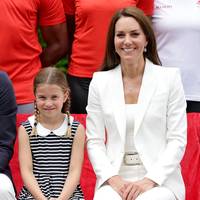 Gekleed gaan als een royal? Dít is nu de koninklijke trend