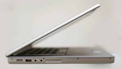 Man berooft Marktplaats-verkoper van MacBook na 'koop-afspraak'