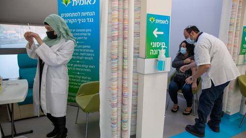 Waarom vaccineert Israël zoveel sneller dan wij?