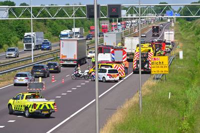 Drie vrachtwagens betrokken bij ongeluk A58 bij Ulvenhout