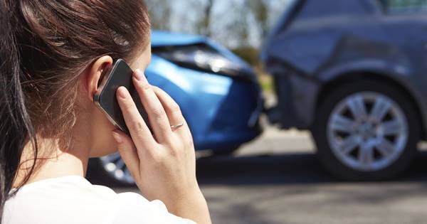 Auto in de sloot bij Aagtekerke