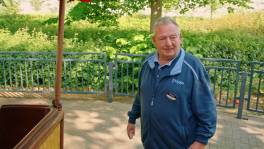 71 jaar en nog elke dag aan zijn attractie in Plopsaland