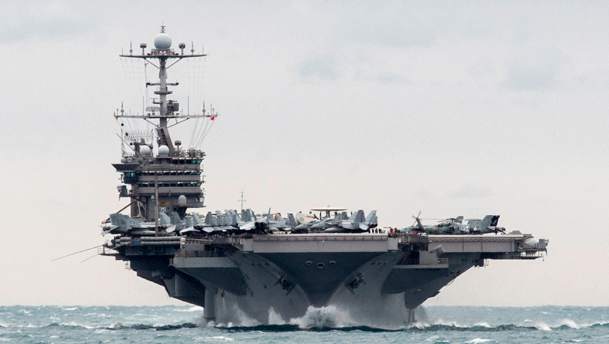 Iran Vliegt Met Drone Bij Amerikaans Vliegdekschip Het Parool