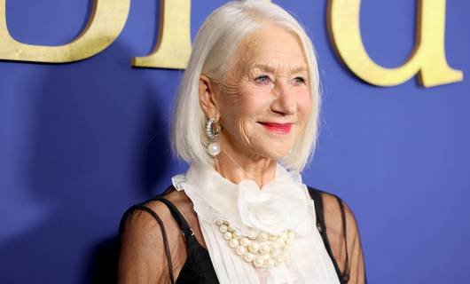 Amper 12 minuten en zonder gewichten: zo komt actrice Helen Mirren (79) aan haar figuur