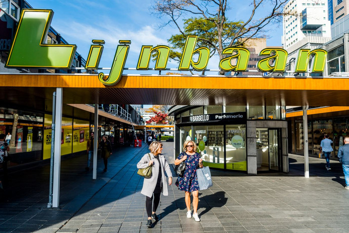 Winkels raken in de problemen nu klanten massaal wegblijven.