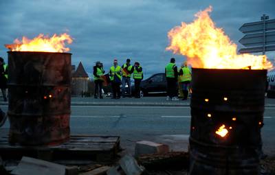 Gele Hesjes zijn het ‘he-le-maal zat’: Macron doet niks voor ons