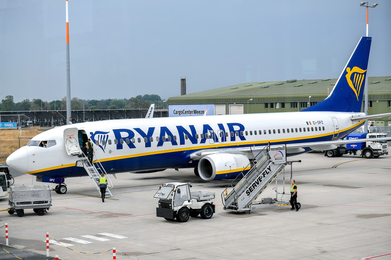 Ryanair: alle passagiers Weeze geïnformeerd over staking ...