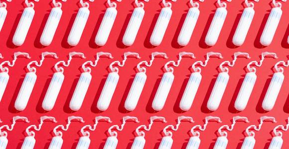 “Vervang je tampon om de 4 uur”: dit moet je weten over toxischeshocksyndroom