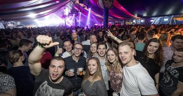Recordaantal bezoekers voor Paasparty Bentelo | Hof van Twente - Tubantia