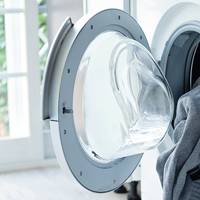 Geef je wasmachine een opfrisbeurt met dít middeltje