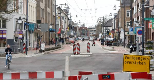 Arnhemsestraatweg in Velp open, tunnel Dieren 's avonds dicht