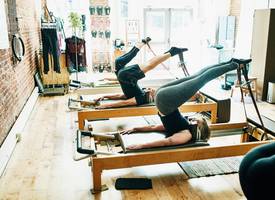 Waarom pilates ideaal is voor elke leeftijd