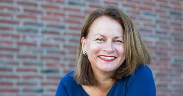 Josephine Elliott aanvoerster kandidatenlijst D66 Vlissingen | Walcheren - PZC