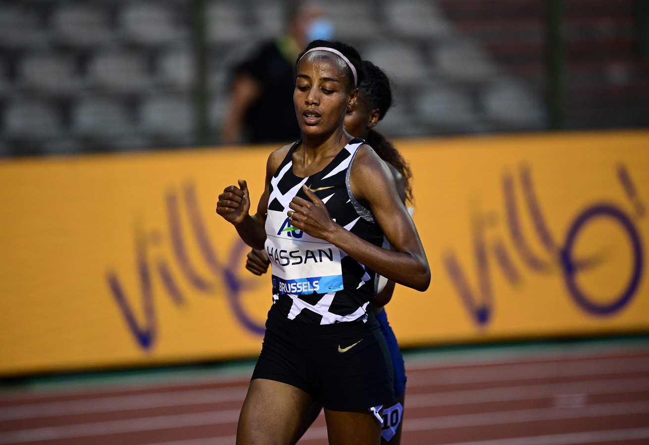 Sifan Hassan bat le record de l'heure féminin, record de ...