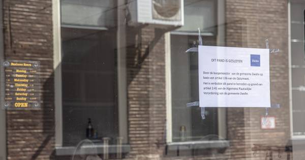 Burgemeester Zwolle sluit kapperszaak die rol speelt in drugsoorlog........