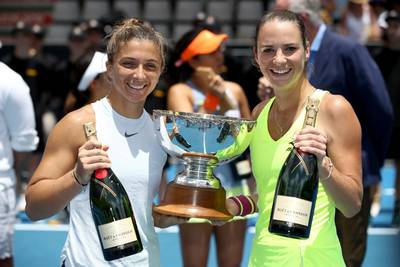 Schoofs wint dubbeltoernooi in Auckland