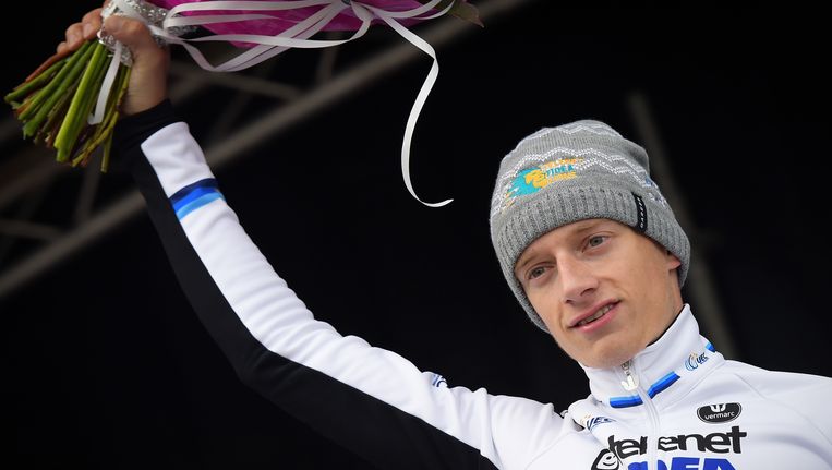 Belofte Quinten Hermans snelt naar zege in Ruddervoorde | Sport | HLN