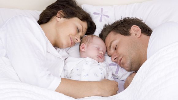 Risico op wiegendood 5 keer hoger als baby bij ouders ...