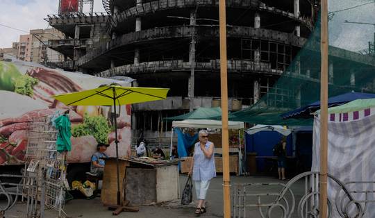 Inwoners van Kiev over de belegering van hun stad: ‘Zelfs van het geluid van de koelkast schrik ik’