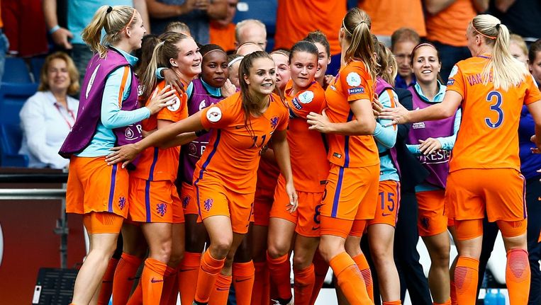 Voetbalsters Naar Halve Finales Ek Het Parool