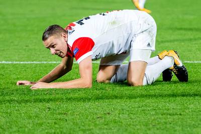 Feyenoord zonder Van Beek naar Charkov, Tapia terug