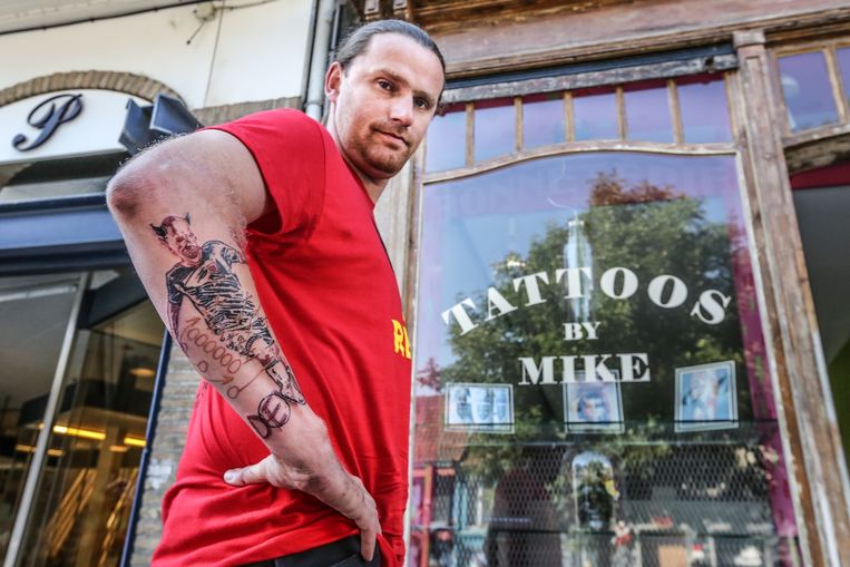 Rode Duivels aanmoedigen met tattoo | Kortrijk | Regio | HLN