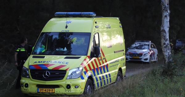 Man gewond naar ziekenhuis na ongeluk met elektrische buggy in Heeswijk-Dinther.