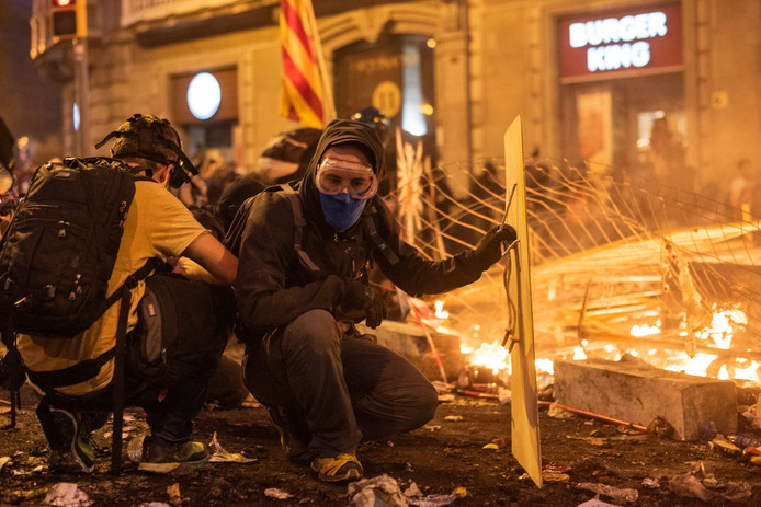 Débordements et violences à Barcelone - nuit du 18 au octobre