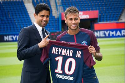 Neymar debuteert voor PSG in uitduel met Guingamp