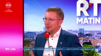 1939. François Desquesnes (Engagés) (17/11)