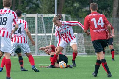 Bennekom haalt uit in beker