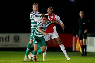 Go Ahead profiteert niet van misstap Sparta en verliest kansloos in Amsterdam
