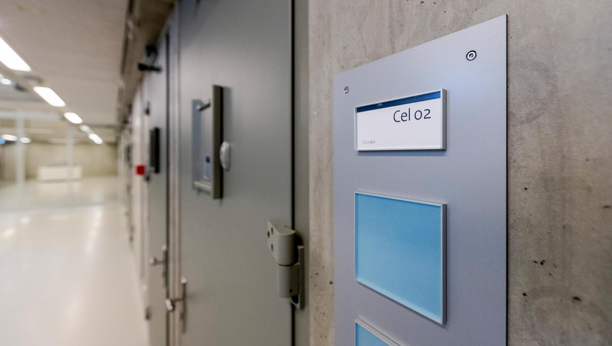Duizenden Gesprekken Advocaten En Gevangenen Opgenomen Het