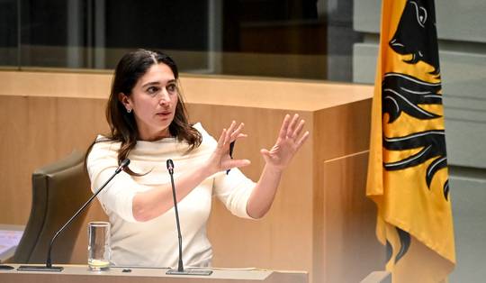 Ook juristen raken er niet uit: zat minister Zuhal Demir fout met subsidie van 8,2 miljoen?