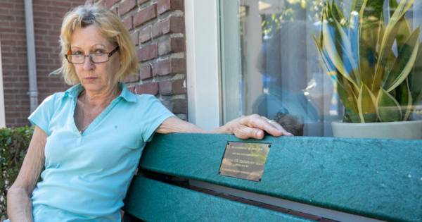 Familie Milheeze mag bankje overleden moeder bij huis houden
