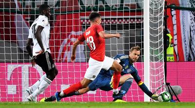 Oostenrijk klopt Duitsland bij rentree Neuer