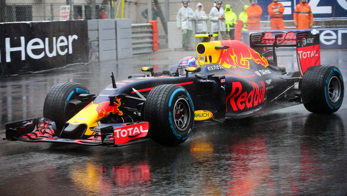 Max Verstappen valt uit in Grand Prix van Monaco | Formule ...