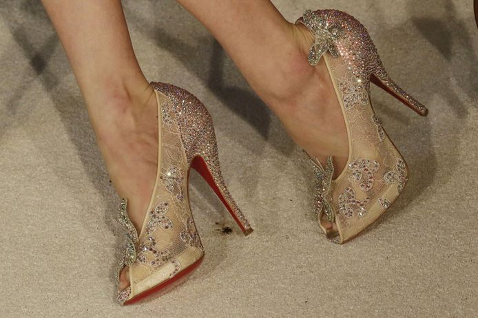 pub louboutin cendrillon pub louboutin cendrillon