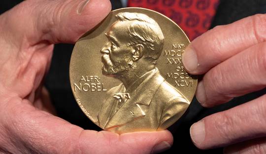 Nobelprijs Natuurkunde naar deeltjes die door ondoordringbare barrières breken