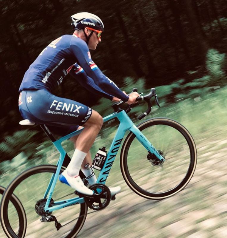 Mathieu van der Poel verkent finale ParijsRoubaix “Eerste keer in