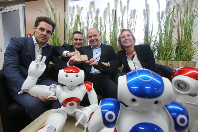 Zora Bots gaan internationaal | Oostende | Regio | HLN