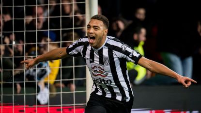 RC Genk legt 4 miljoen voor Dessers: topschutter Eredivisie tekent voor 4 seizoenen