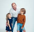 Cake bakken. Over kabouters kunnen vertellen. Voor een vader geen verwaarloosbare kwaliteiten